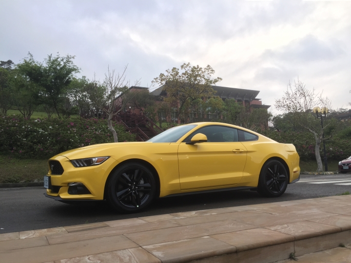 50年的經典傳奇. 2015 野馬 Mustang 簡易開箱分享