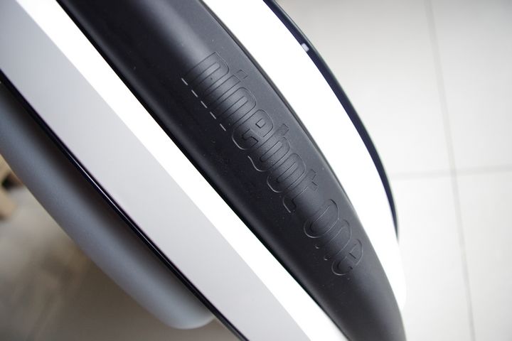 美型 Ninebot one 電動獨輪車,開箱文~~