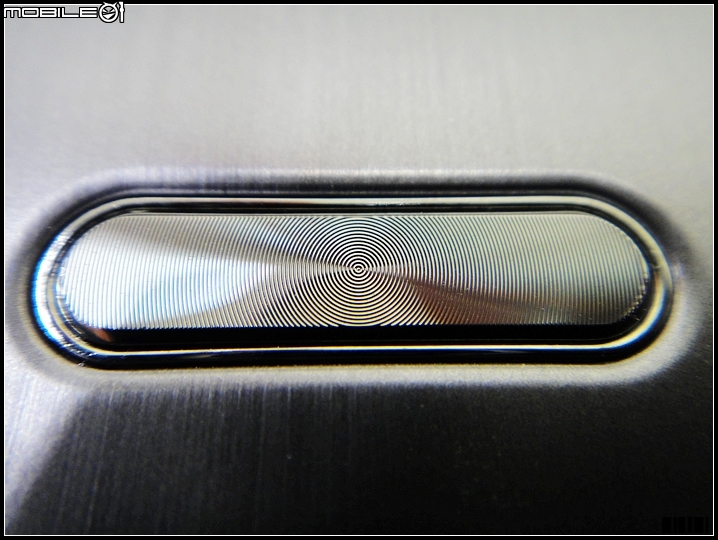 ZenFone 2 (4G/64G) 商務型灰機 -簡單開箱
