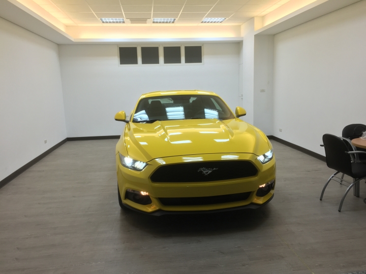 50年的經典傳奇. 2015 野馬 Mustang 簡易開箱分享