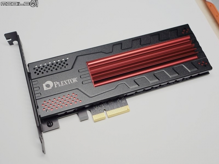 來自星星的技術Plextor M6e-BK與PlexTurbo