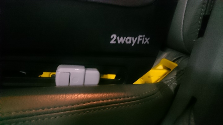 【開箱】Maxi-Cosi 歐盟R129 I-SIZE認證 New 2WayFamily (2WayFix + 2WayPearl + Pebble Plus) 不專業開箱
