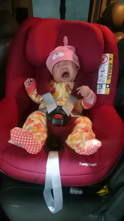 【開箱】Maxi-Cosi 歐盟R129 I-SIZE認證 New 2WayFamily (2WayFix + 2WayPearl + Pebble Plus) 不專業開箱