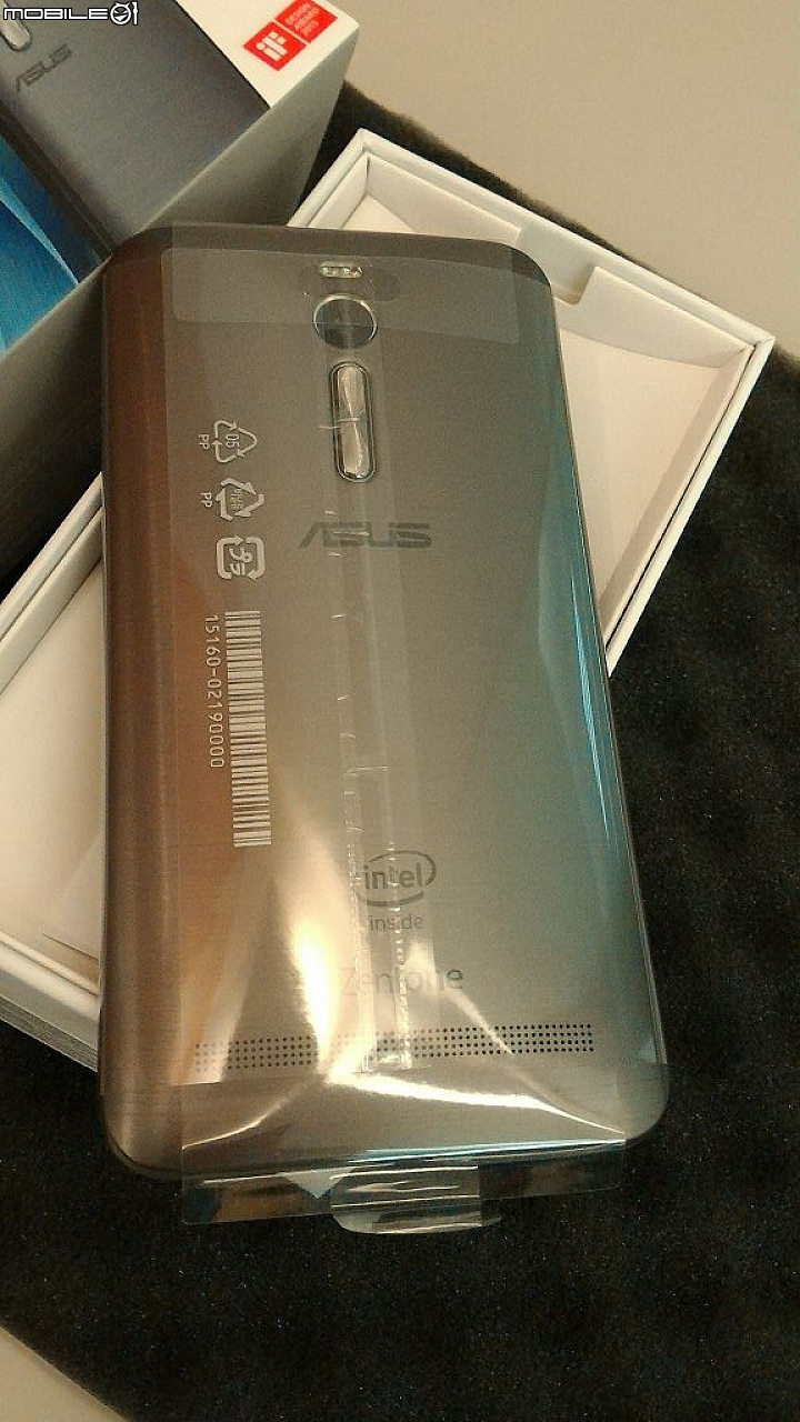 Zenfone 2(4GB/32GB)-入手2隻-雙開箱