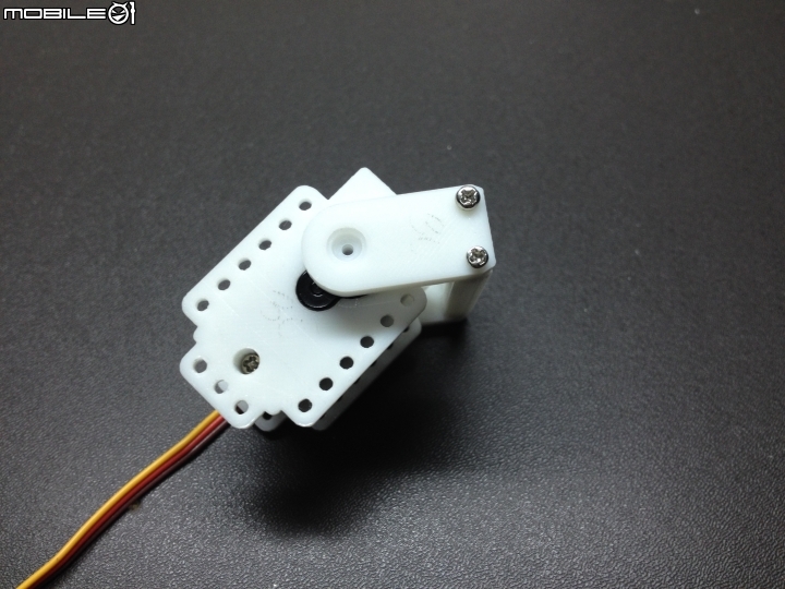 小時後的 機器人夢 用 3D列印機 完成!(2015/4/22 更新)