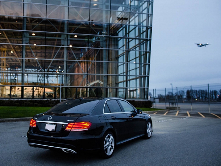 2014 E550 4MATIC 沉睡者 - 簡開箱