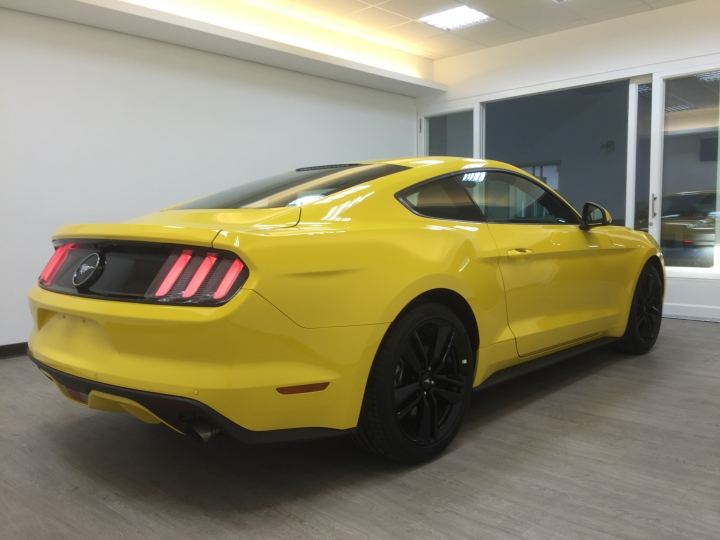 50年的經典傳奇. 2015 野馬 Mustang 簡易開箱分享