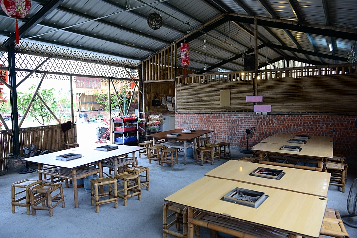 彩稻藝術節附近唯一美食餐廳:東岸胡椒蝦