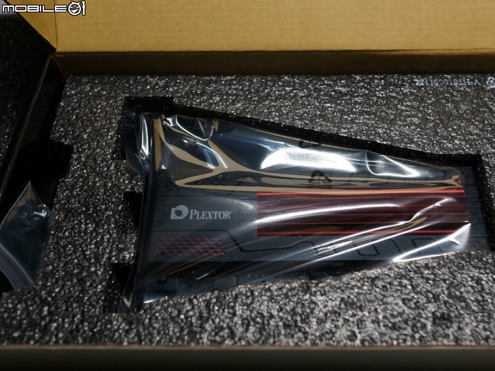 來自星星的技術Plextor M6e-BK與PlexTurbo