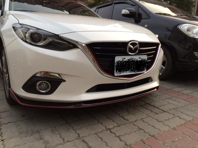 有了小三(MAZDA3)...(更新:背棄小三)