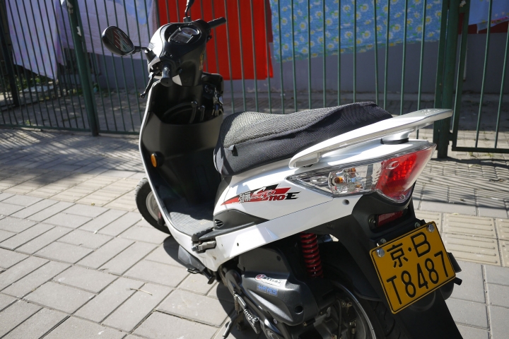 光陽 G6E 絕版 白 開箱兼懷念小車GP