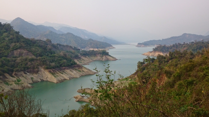 肥吱吱與綠胖胖之來去台南住一晚(重機露營)(三月重機小旅行)