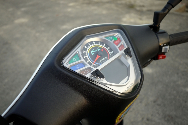光陽 G6E 絕版 白 開箱兼懷念小車GP