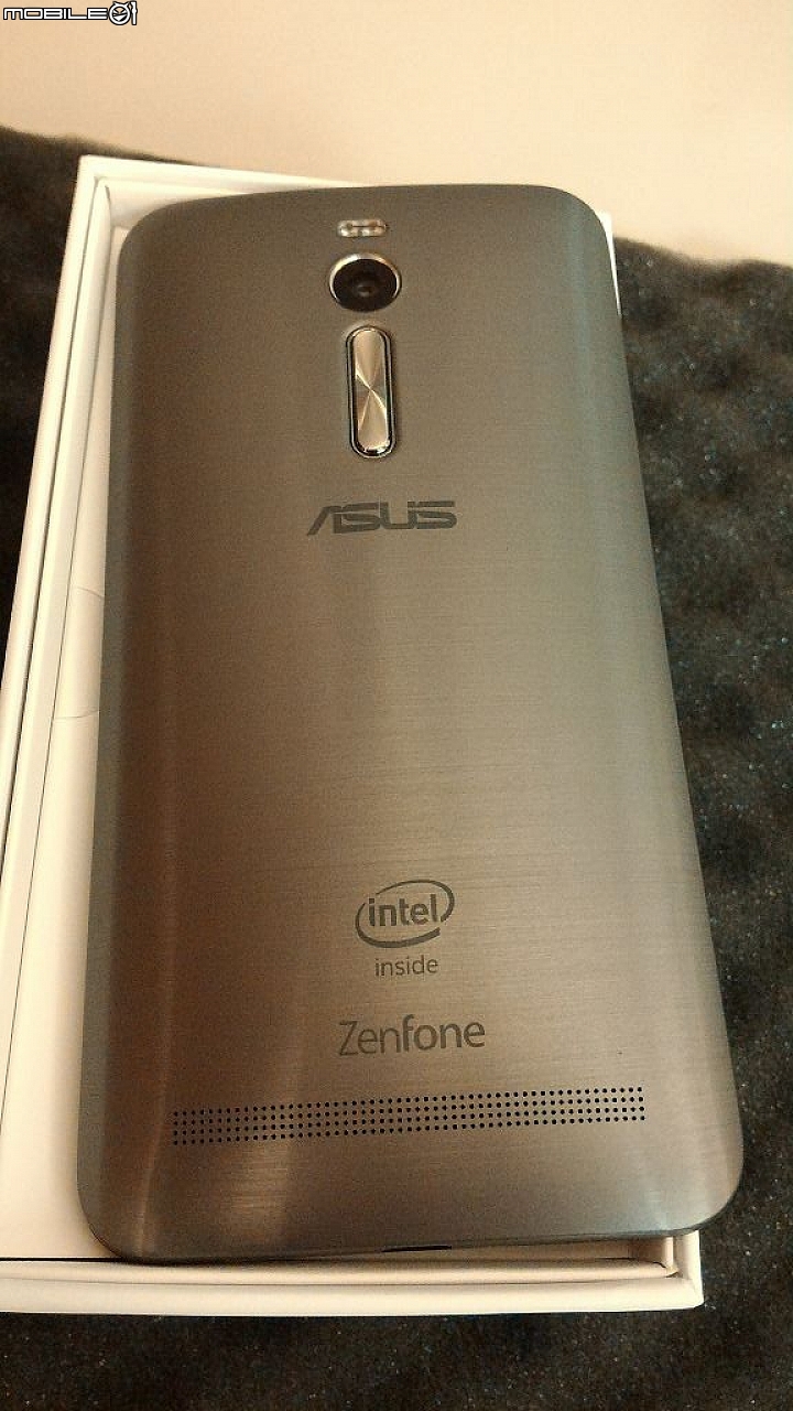 Zenfone 2(4GB/32GB)-入手2隻-雙開箱