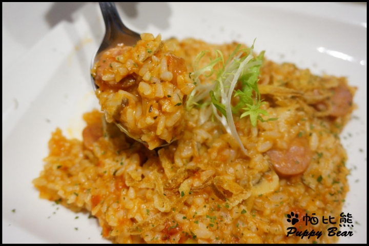 【食記】捷運市政府 No.5 Café ~ 女孩下午茶首選~超美味藍帶鬆餅 ♥