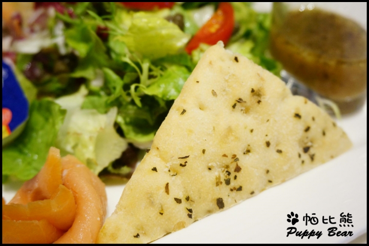 【食記】捷運市政府 No.5 Café ~ 女孩下午茶首選~超美味藍帶鬆餅 ♥
