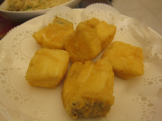 【食記】新竹竹北。扁頭原味海鮮~必點炸魚塊 炸豆腐
