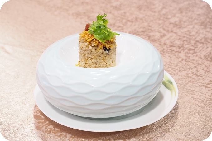 【宜蘭無菜單料理推薦】CP 值爆表,超級大滿足!!!! 鐵皮屋裡的五星創意美味
