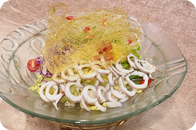 【宜蘭無菜單料理推薦】CP 值爆表,超級大滿足!!!! 鐵皮屋裡的五星創意美味