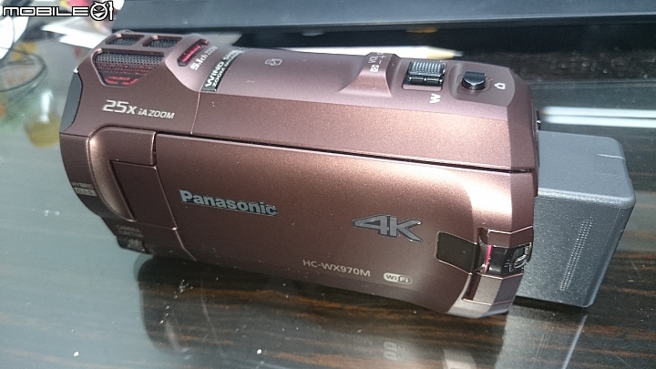 飄洋過海之簡單小開箱 Panasonic WX970M