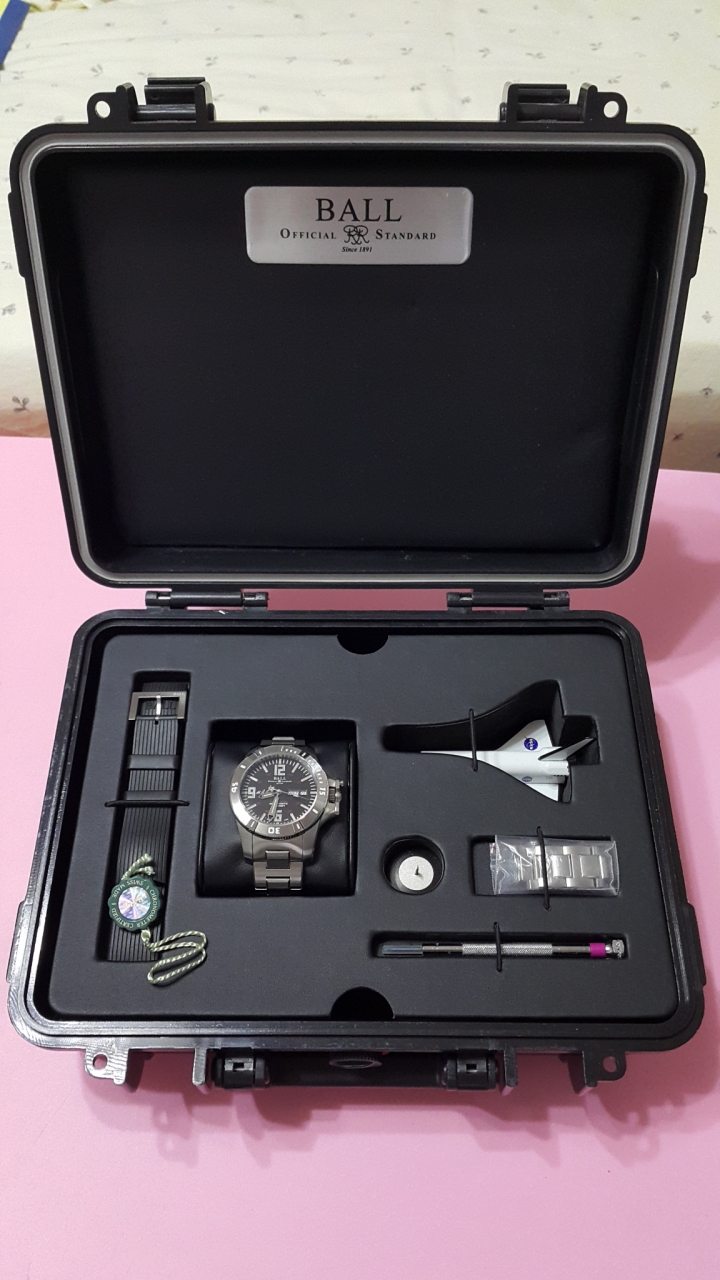 【開箱】限量版BALL Engineer Hydrocarbon Spacemaster Captain Poindexter