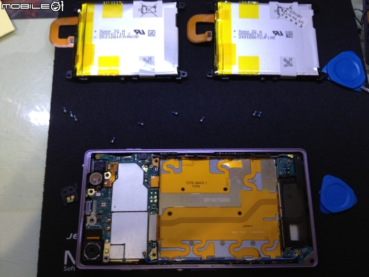 自己DIY更換 SONY Z1 電池 (圖多)