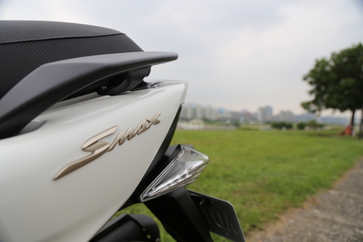 YAMAHA SMAX 155 水冷跑旅 2015 小改款雅緻白分享
