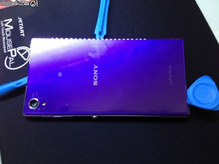 自己DIY更換 SONY Z1 電池 (圖多)