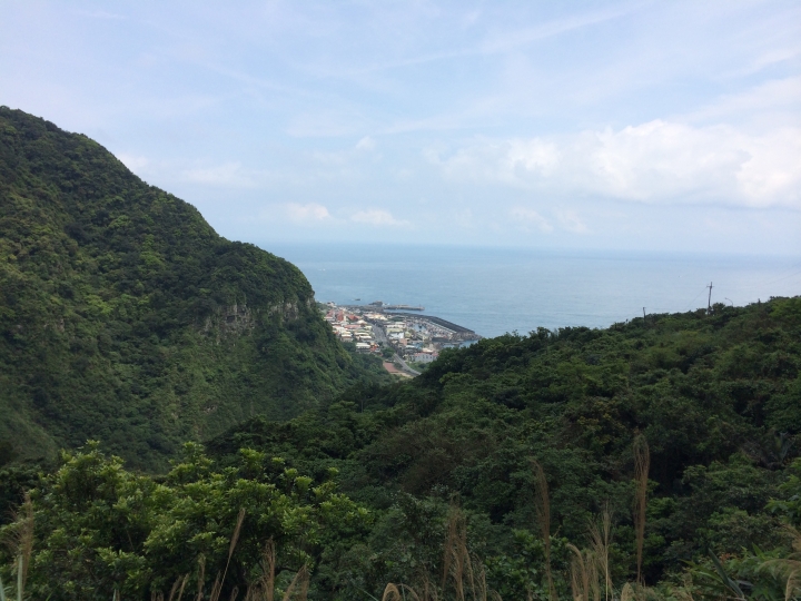探巡山與溪流的美景...小折3度探訪 東湖-宜蘭大溪漁港 2015.03.30