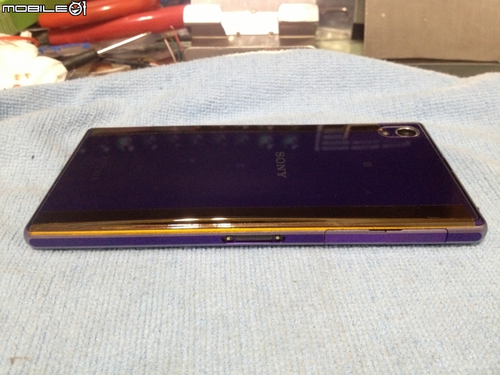 自己DIY更換 SONY Z1 電池 (圖多)