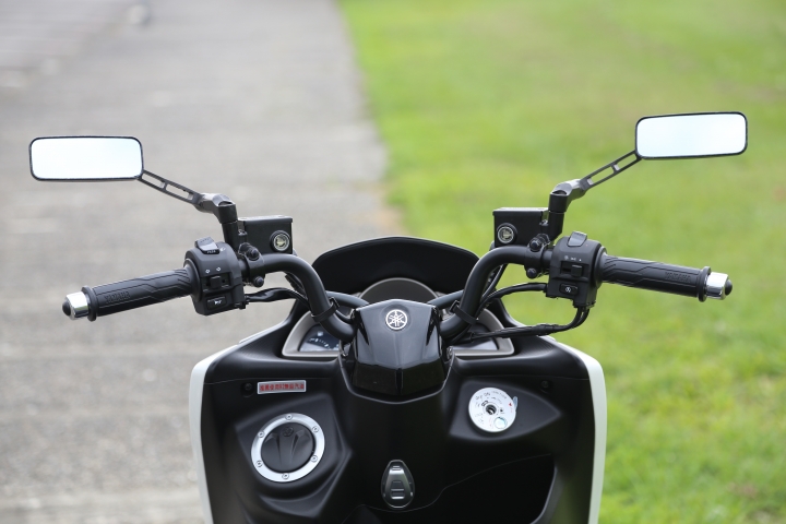 YAMAHA SMAX 155 水冷跑旅 2015 小改款雅緻白分享