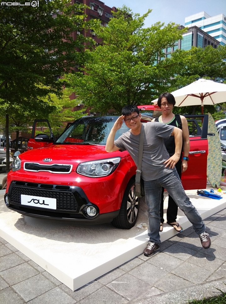 KIA潮勢力-試駕體驗活動【跨界潮休旅Soul】試駕心得,潮到連小瓢蟲都來朝聖啦XD