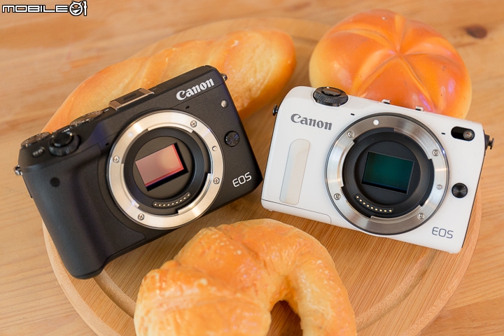 功能全面進化 支援翻轉自拍‧Canon EOS M3