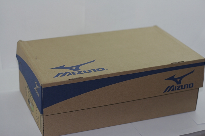 Mizuno wave Rider 18 SW 黑綠 開箱