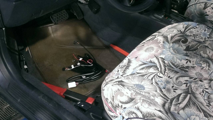 New Corolla 93安裝ORO W412 抬頭+胎壓顯示器