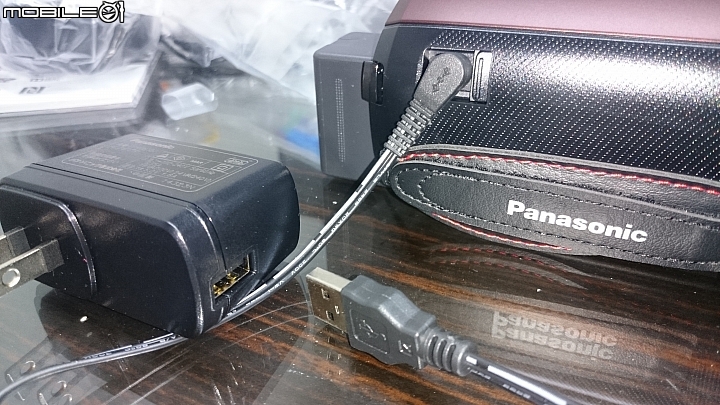 飄洋過海之簡單小開箱 Panasonic WX970M