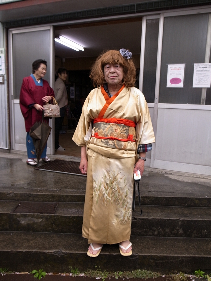 大屌神社(誤) かなまら祭り全日本壓馬路(株)