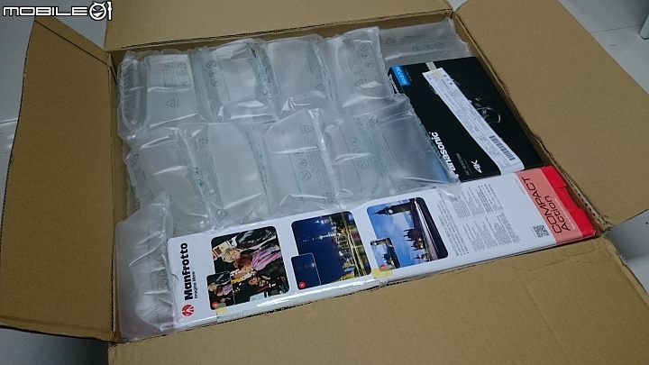 飄洋過海之簡單小開箱 Panasonic WX970M
