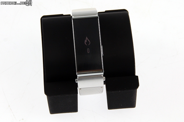 智慧手環/藍牙耳機兩用 HUAWEI TalkBand B2 開箱測試
