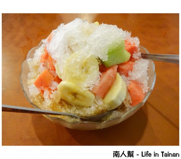 【台南市南區-美食】鍋燒只要35元 #名信木瓜牛奶專賣店(鍋燒.果汁.冰品.吐司)#