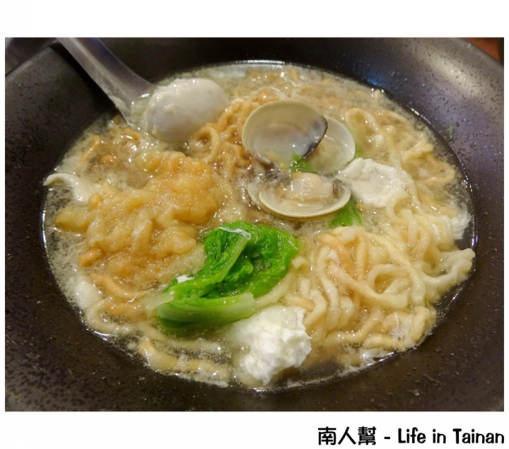 【台南市南區-美食】鍋燒只要35元 #名信木瓜牛奶專賣店(鍋燒.果汁.冰品.吐司)#