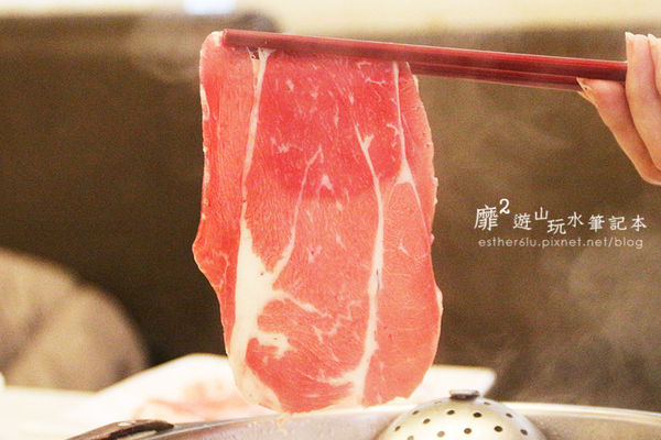 台北~滿堂紅頂級麻辣鴛鴦火鍋吃到飽 復興店