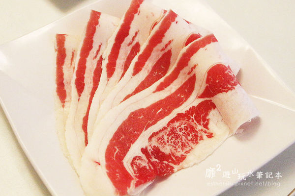 台北~滿堂紅頂級麻辣鴛鴦火鍋吃到飽 復興店