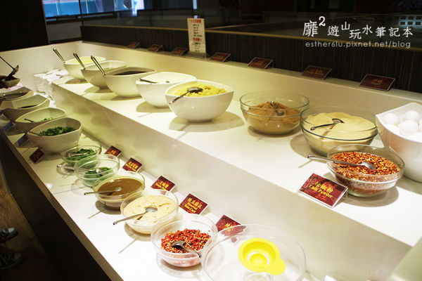 台北~滿堂紅頂級麻辣鴛鴦火鍋吃到飽 復興店