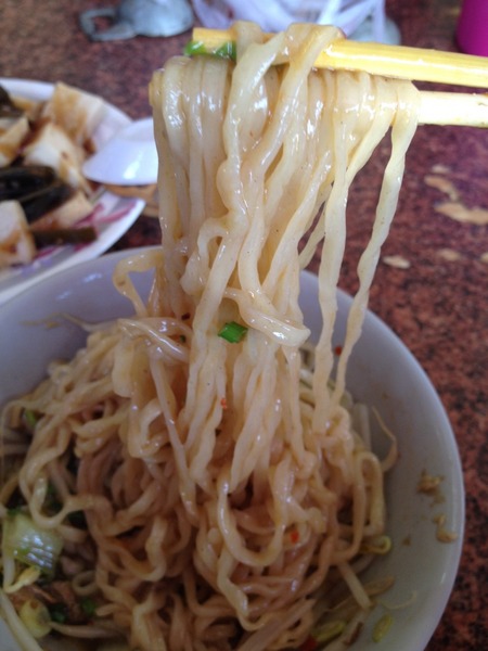 孔廟南投意麵-Q彈麵條搭配香濃肉臊,不是絞肉~是肉塊唷!!