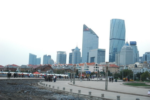 青島(六)百麗廣場&五四廣場