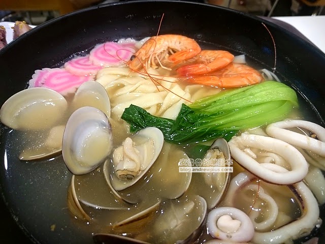 功夫老爹好麵集 - 南北各地知名的麵食來這裡一次嘗遍,湯濃好喝,蛤蠣好大顆@忠孝Sogo美食街 捷運忠孝復興站【愛評口碑券08】