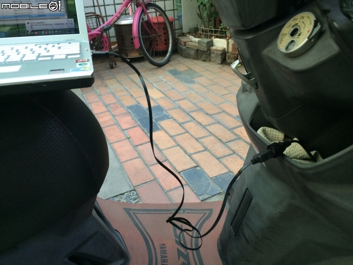我的 GTR aero 行車記錄器安裝過程