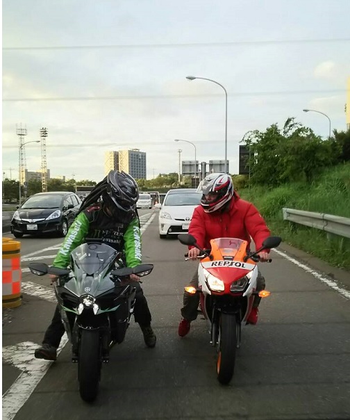 【首開】 開編輯文?? 全日本壓馬路(株)