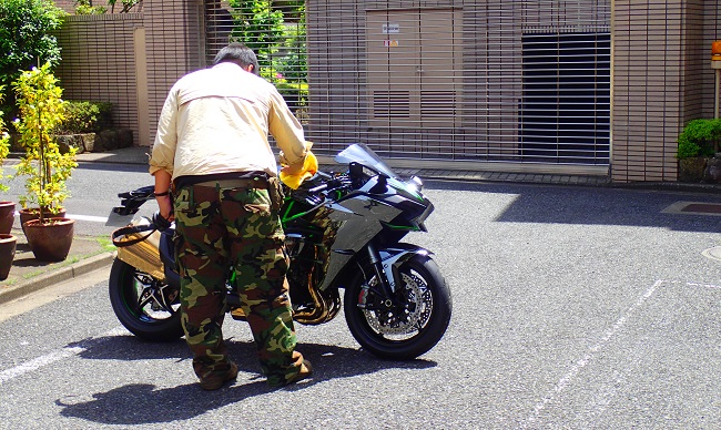 【首開】 開編輯文?? 全日本壓馬路(株)
